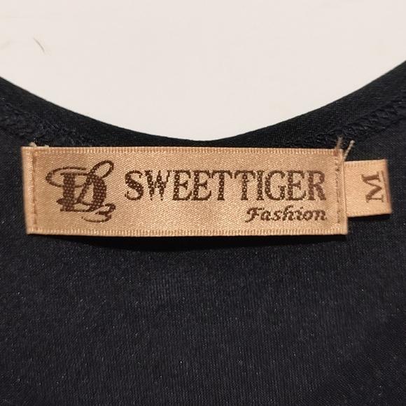 Sweet Tiger Women's Medium Black Long Sleeve Blouse W/Necklace - Picture 10 of 12
